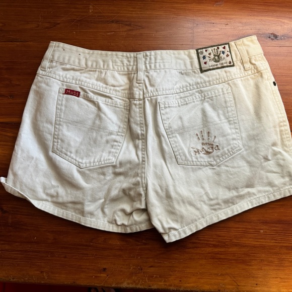 Mudd Vintage Khaki Shorts. SZ 13. - Picture 4 of 6